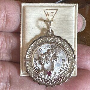 VTG‎ CREA Charm Pendant Medal 1" Nassau Garnet Gem Palm Trees 925 Sterling 3.9g